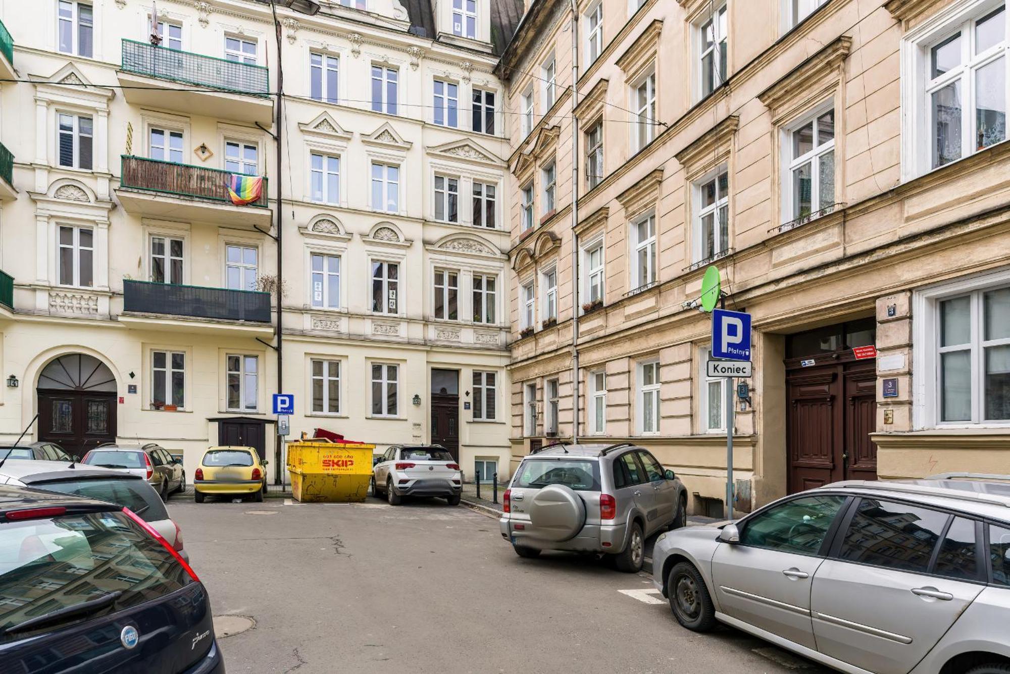 Level -1 Loft Apartments City Center By Renters Poznan Bagian luar foto
